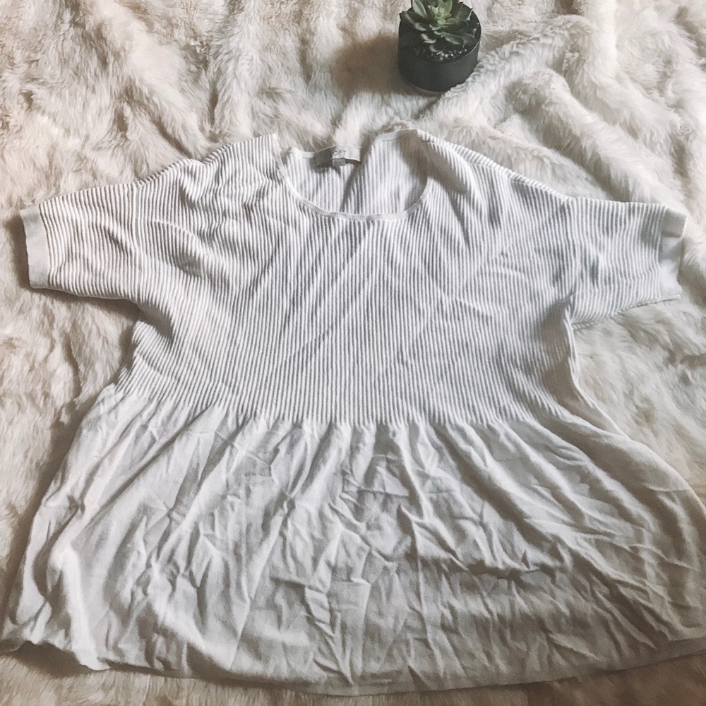 LOFT: SHORT SLEEVE SWEATER🖤